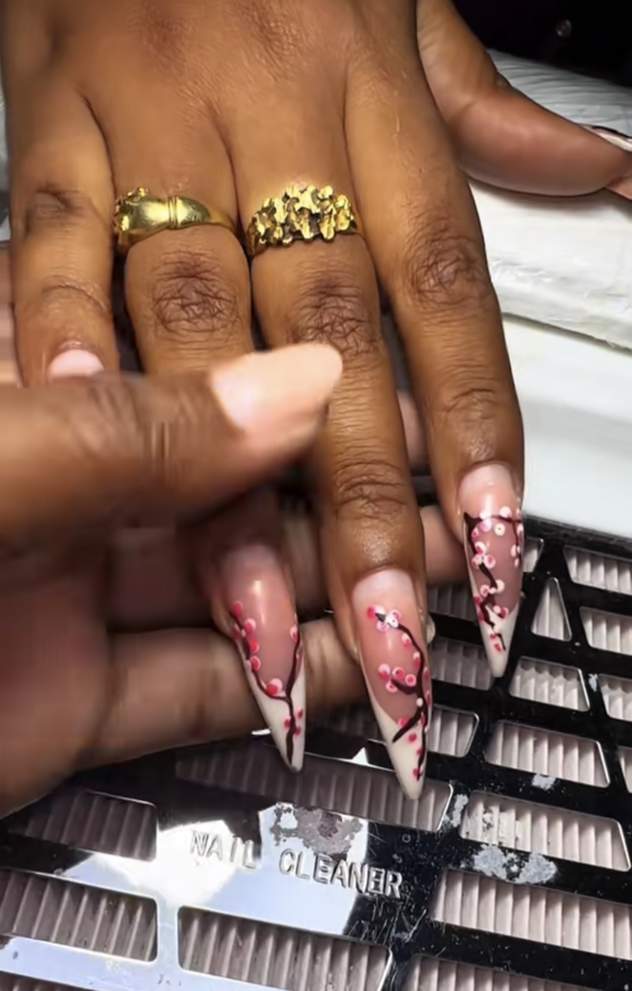 Long Refill acryl/ BIAB/ gel X ( 3 weeks)